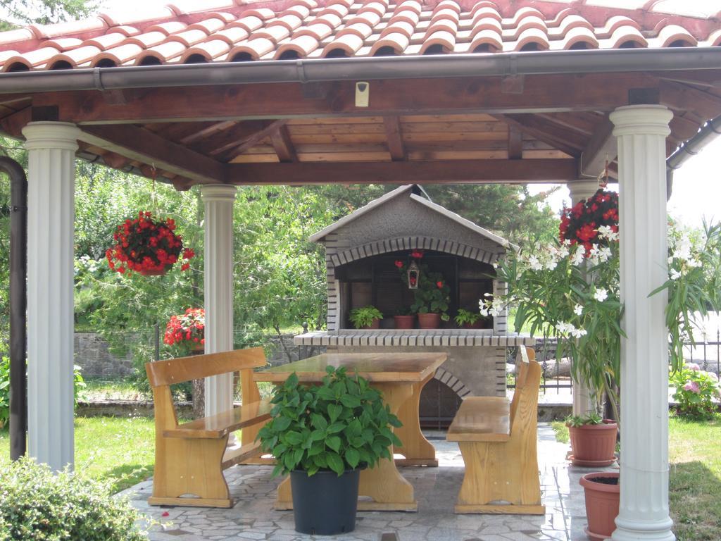 Guest House Mrvcic Rupa Ngoại thất bức ảnh