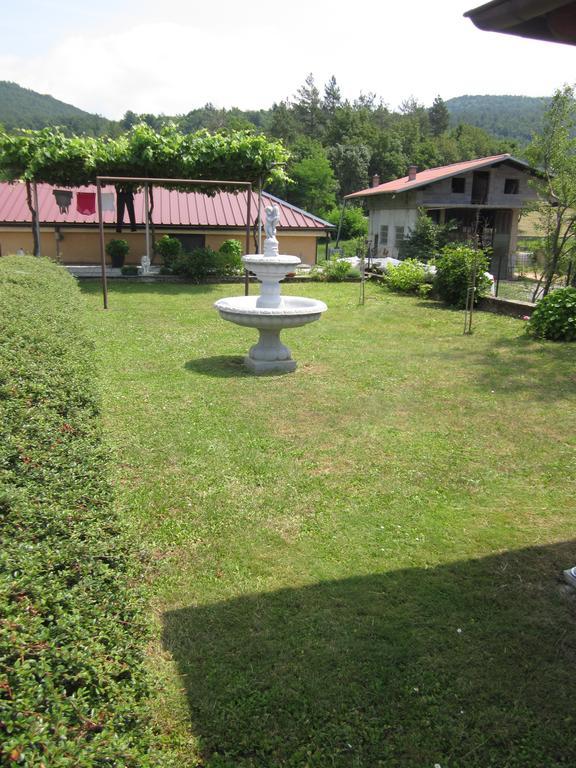 Guest House Mrvcic Rupa Ngoại thất bức ảnh